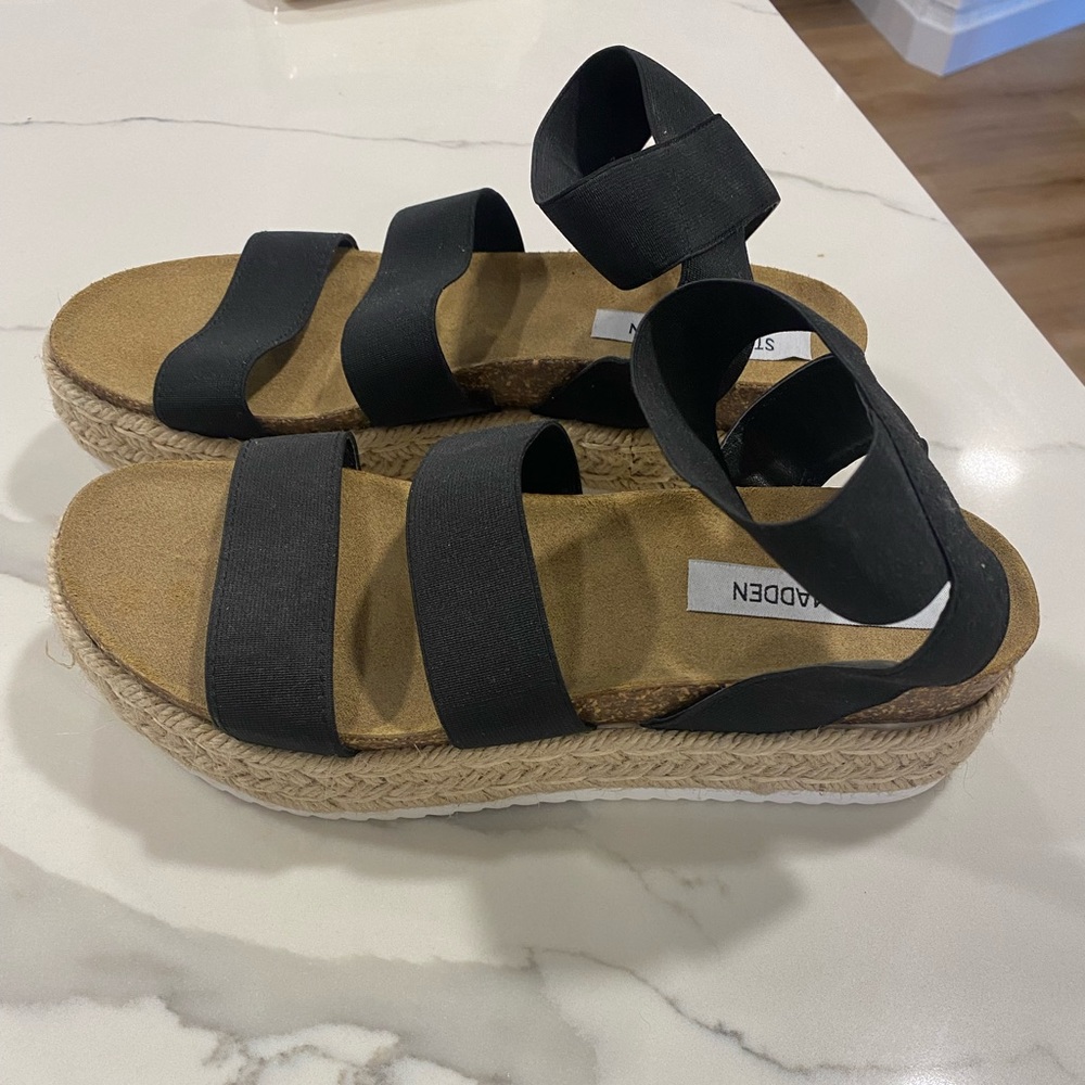 Steve Madden Platform Strappy Sandals